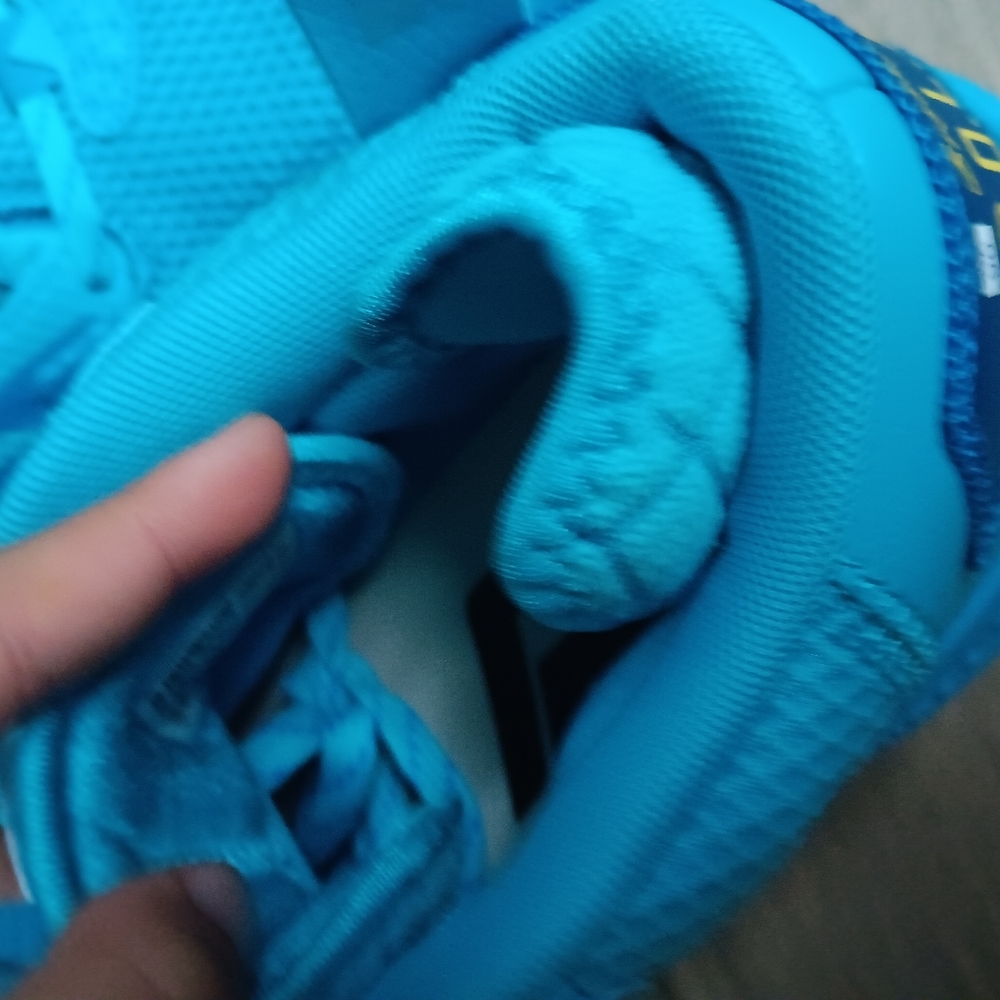 DAME 8 - Picture 2 of 9